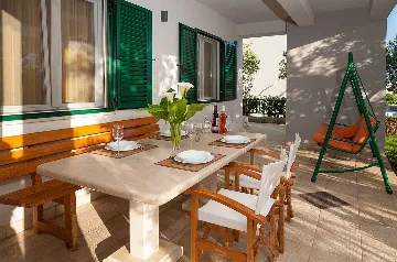 Contemporary Villa Retreat with Pool in Rogoznica