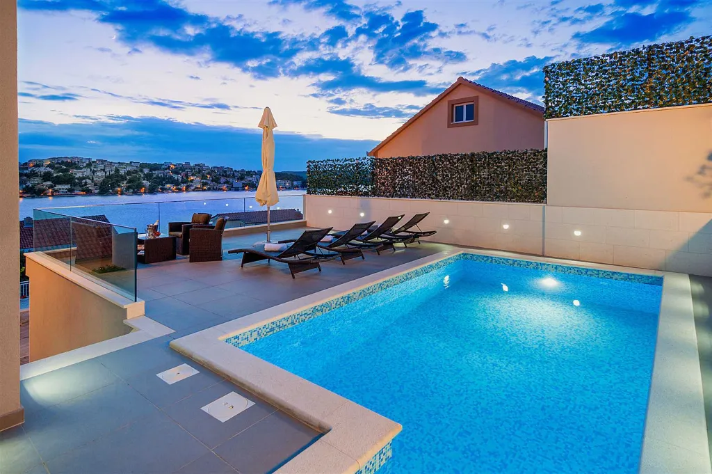 Contemporary Villa Retreat with Pool in Rogoznica
