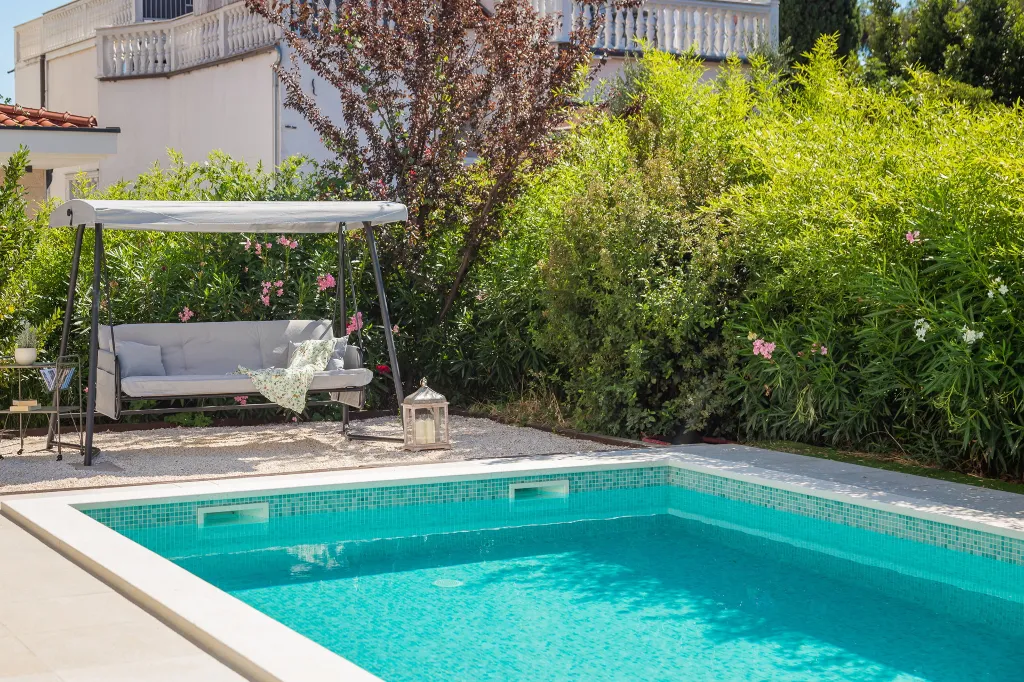 Modern Villa with Pool in Kaštel Stari