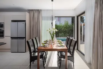 Modern Villa with Pool in Kaštel Stari