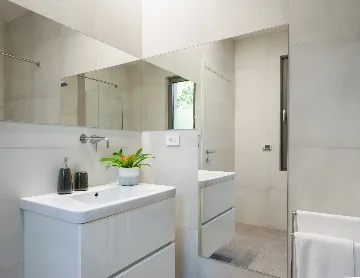 Modern Villa with Pool in Kaštel Stari