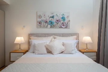 Modern Villa with Pool in Kaštel Stari