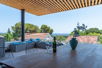 Modern Villa with Pool in Premantura