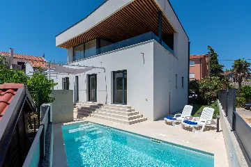 Modern Villa with Pool in Premantura