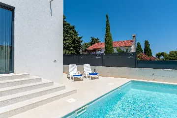 Modern Villa with Pool in Premantura