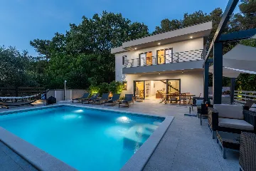 Modern Family Villa with Pool in Medulin