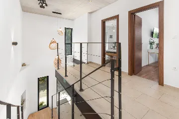 Modern Family Villa with Pool in Medulin