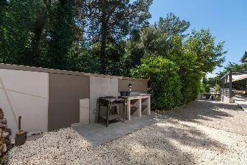 Modern Family Villa with Pool in Medulin