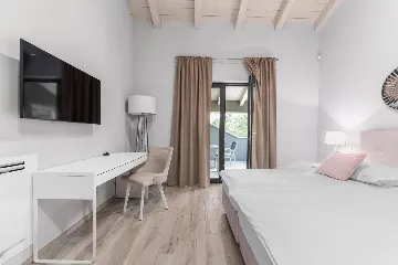 Spacious Villa with Pool in Barban