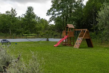 Spacious Villa with Pool in Barban