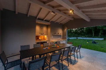 Spacious Villa with Pool in Barban