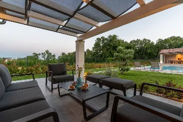 Spacious Villa with Pool in Barban