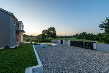 Spacious Villa with Pool in Barban