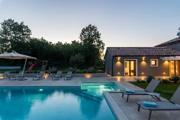 Spacious Villa with Pool in Barban