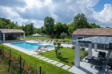 Spacious Villa with Pool in Barban