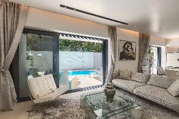 Modern 4-Bedroom Villa with Pool in Rovinj