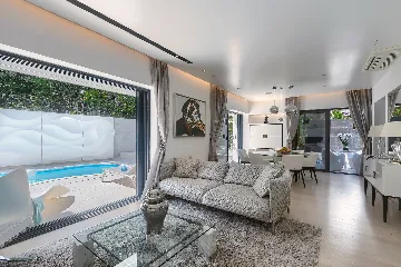 Modern 4-Bedroom Villa with Pool in Rovinj