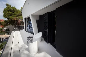 Modern 4-Bedroom Villa with Pool in Rovinj