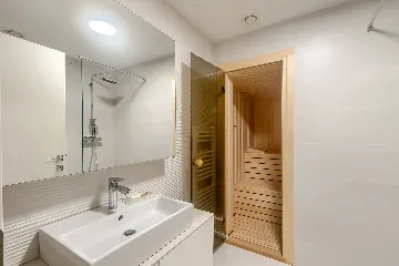 Modern 4-Bedroom Villa with Pool in Rovinj