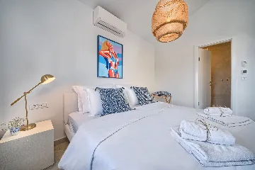 Private Pool Villa Retreat in Brsečine