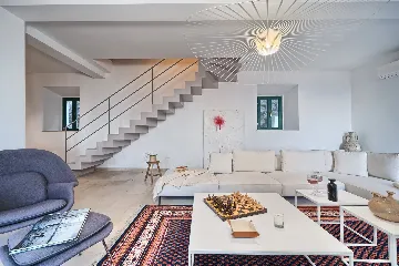 Private Pool Villa Retreat in Brsečine