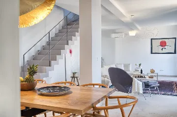 Private Pool Villa Retreat in Brsečine