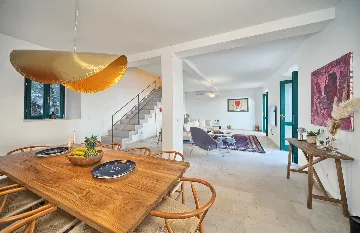 Private Pool Villa Retreat in Brsečine