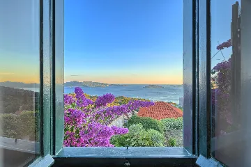 Private Pool Villa Retreat in Brsečine