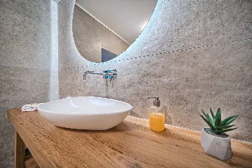 Private Pool Villa Retreat in Brsečine