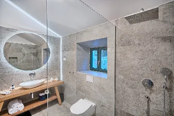 Private Pool Villa Retreat in Brsečine