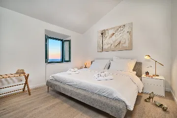 Private Pool Villa Retreat in Brsečine