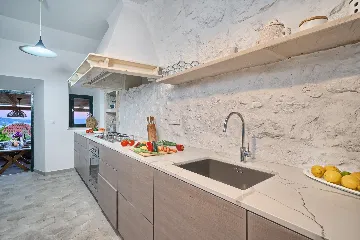 Private Pool Villa Retreat in Brsečine