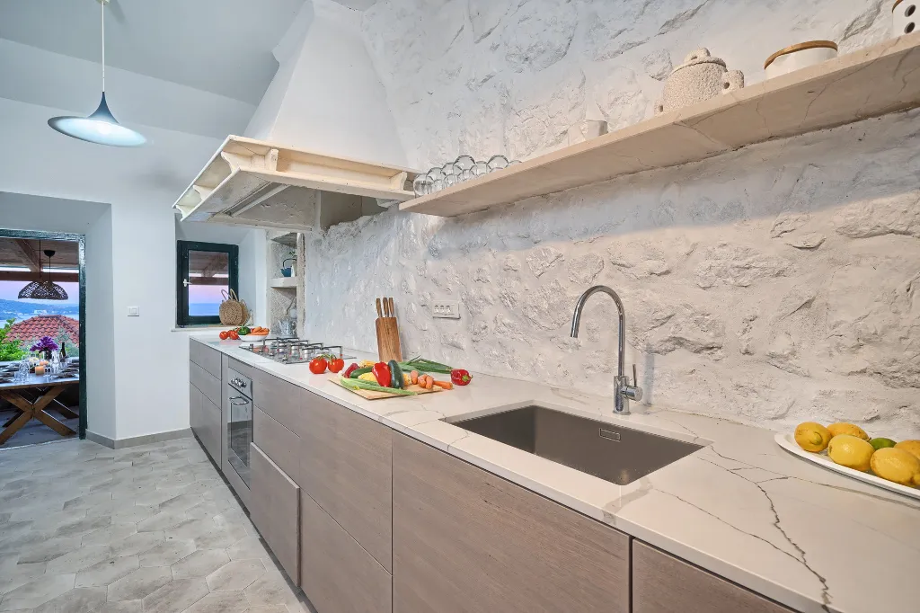 Private Pool Villa Retreat in Brsečine