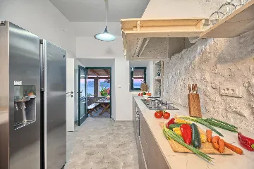 Private Pool Villa Retreat in Brsečine