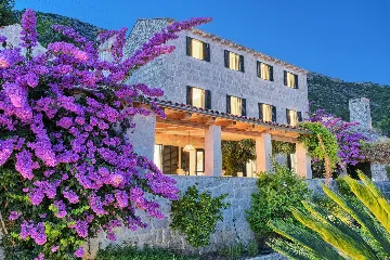 Private Pool Villa Retreat in Brsečine