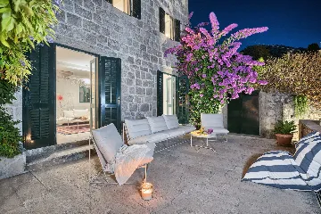 Private Pool Villa Retreat in Brsečine