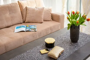 Modern Seaside Apartment with Pool in Okrug Gornji