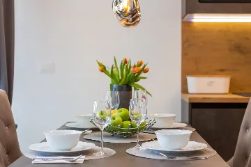 Seaside Apartment with Pool in Okrug Gornji