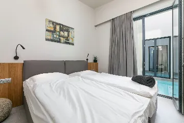 Spacious Family Villa with Pool in Kaštelir