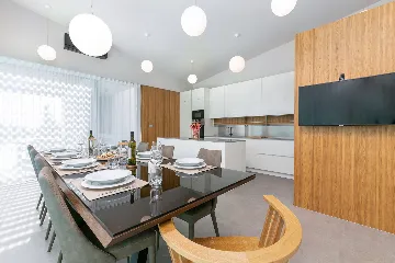 Spacious Family Villa with Pool in Kaštelir