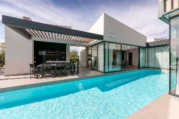 Spacious Family Villa with Pool in Kaštelir