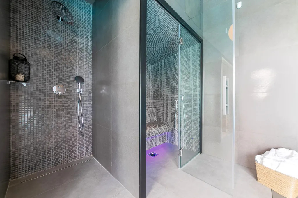 Spacious Family Villa with Pool in Kaštelir