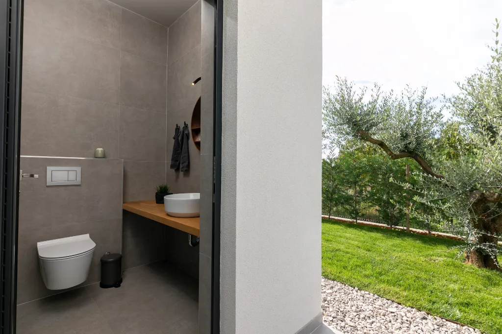 Spacious Family Villa with Pool in Kaštelir