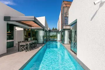 Spacious Family Villa with Pool in Kaštelir