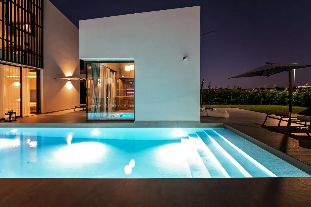 Spacious Family Villa with Pool in Kaštelir