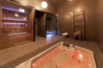 Spacious Family Villa with Pool in Kaštelir