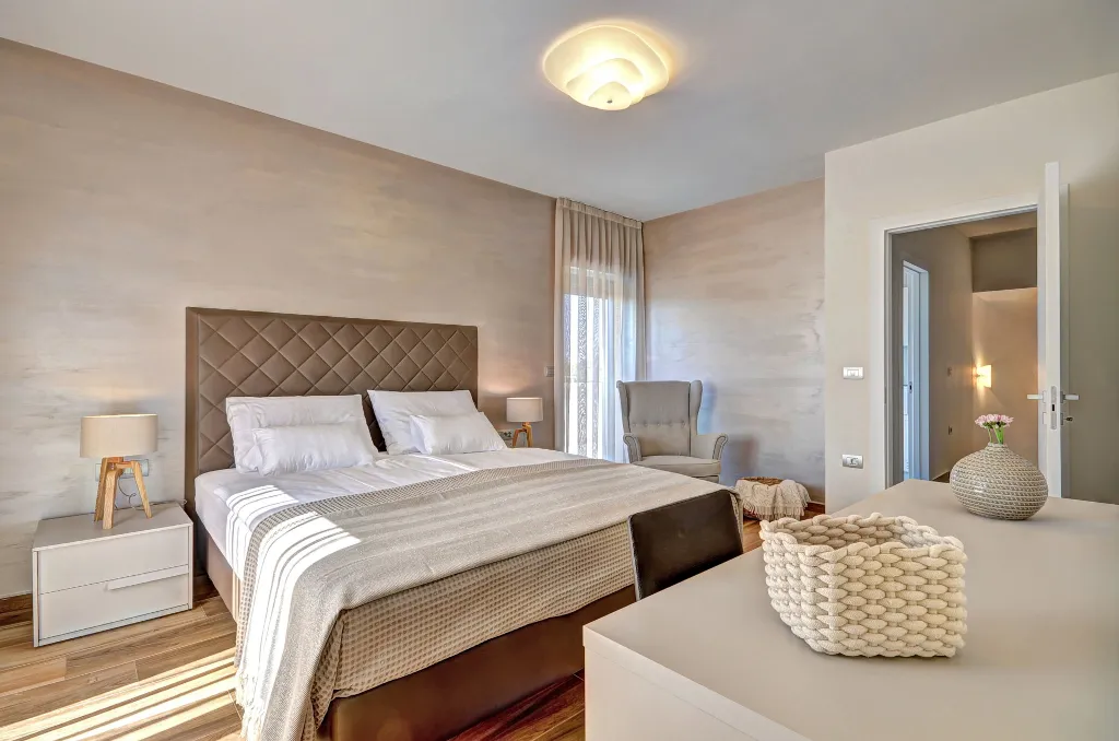 Seaside Family Villa with Pool Savudrija