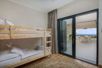 Modern Five-Bedroom Villa with Pool in Primošten