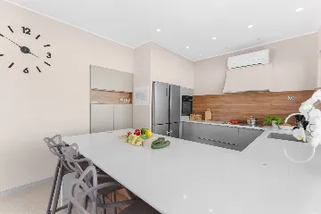 Modern Family Villa with Pool in Pula