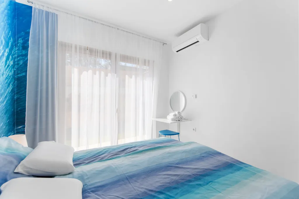 Modern Family Villa with Pool in Pula